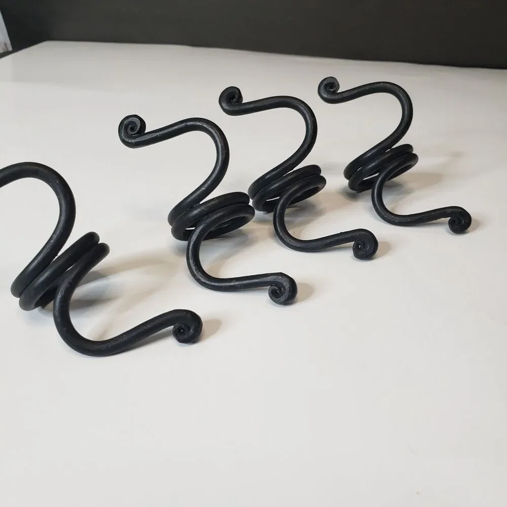 4 Wrought Iron Napkin Rings Rustic Farmhouse Coiled Spiral & Scroll Table Decor